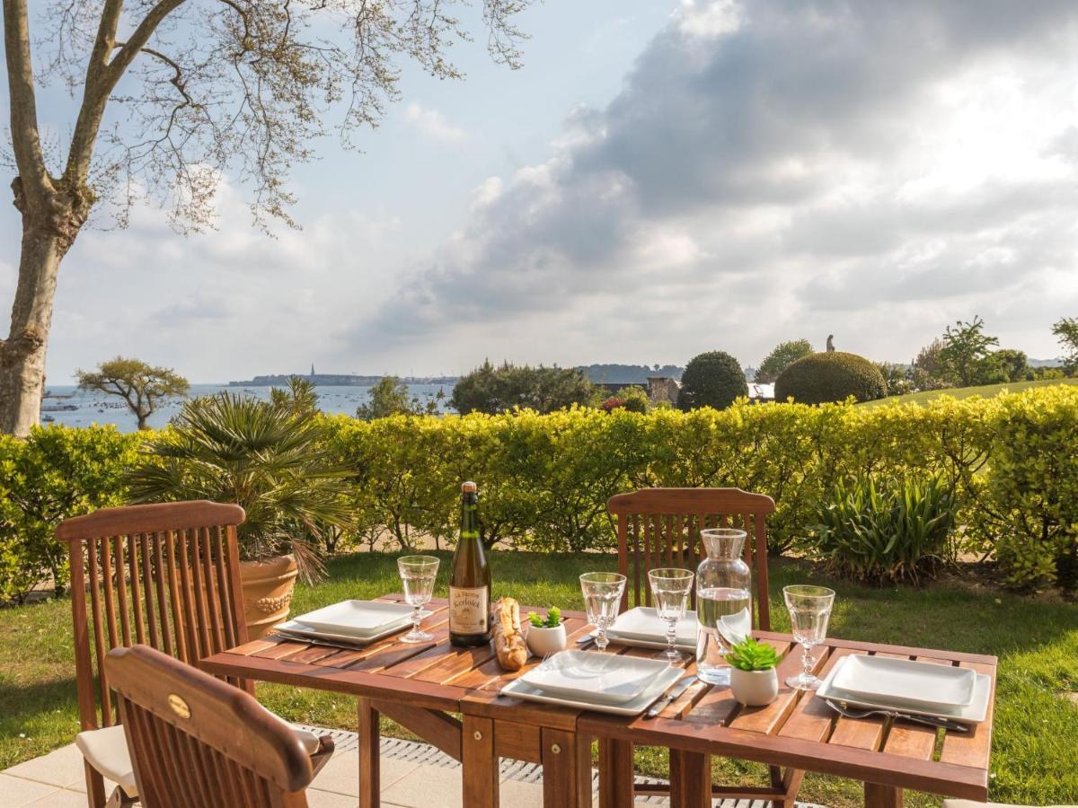 Apartment Le Parc Du Prieure By Interhome Dinard Eksteriør bilde
